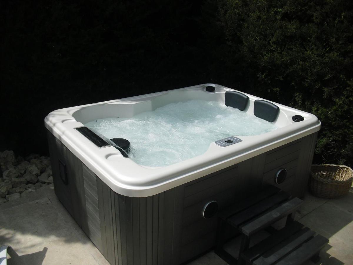 De Charme Piscine Et En Provence Holiday home