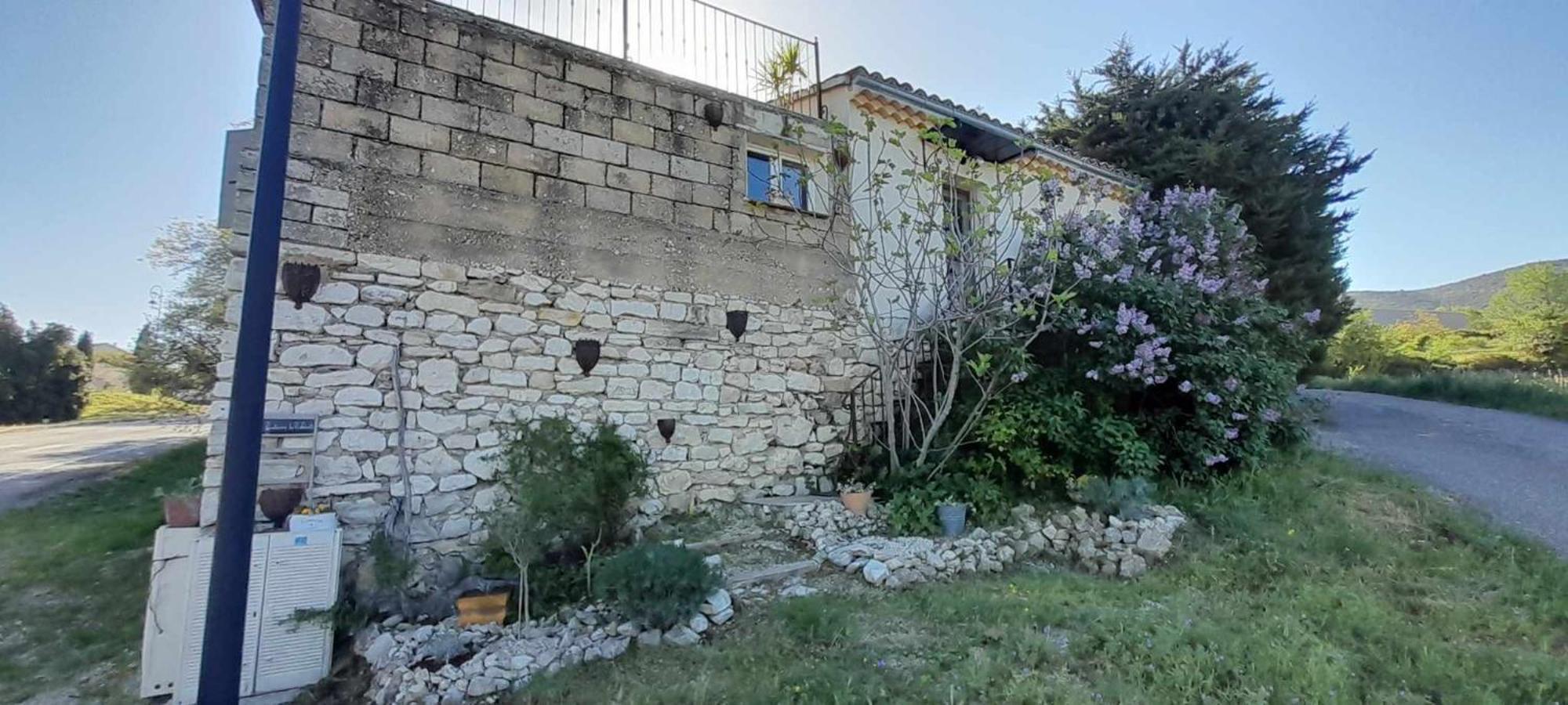 De Charme Piscine Et En Provence Holiday home Methamis