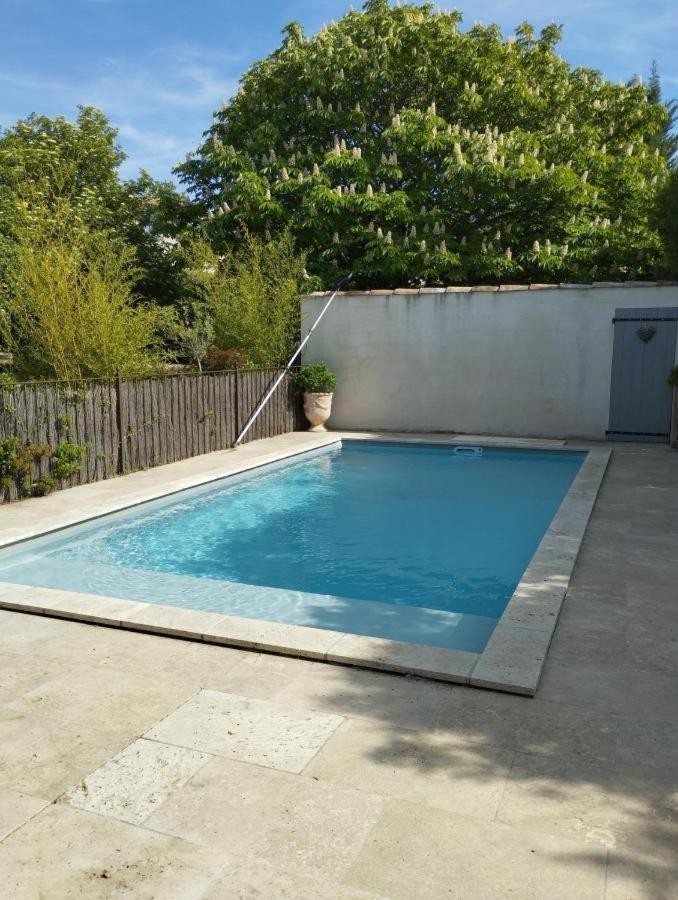De Charme Piscine Et En Provence Holiday home *