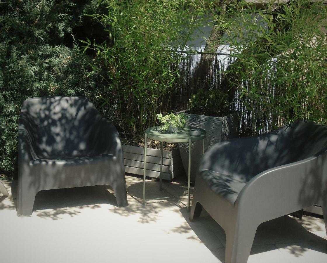 De Charme Piscine Et En Provence Holiday home *